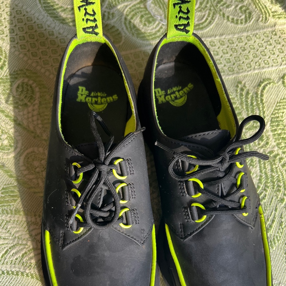 Doc Martens - Picture 13 of 15